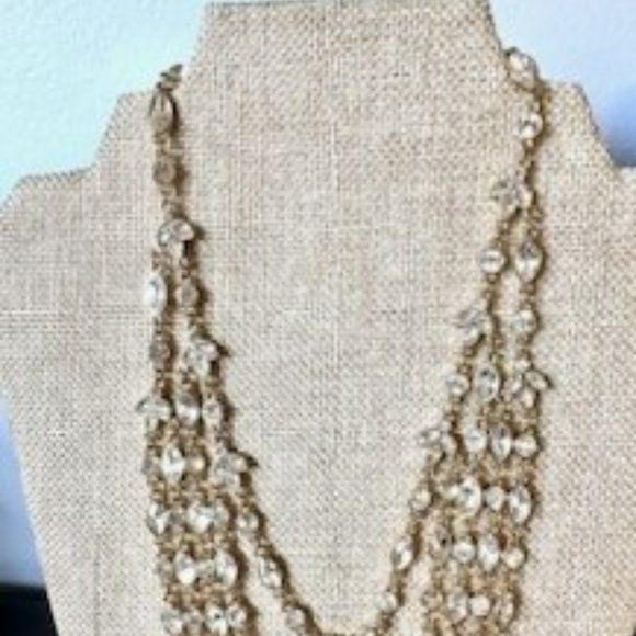 Peter Pan Collar Gold and Silver Crystal Necklace - Picture 3 of 4